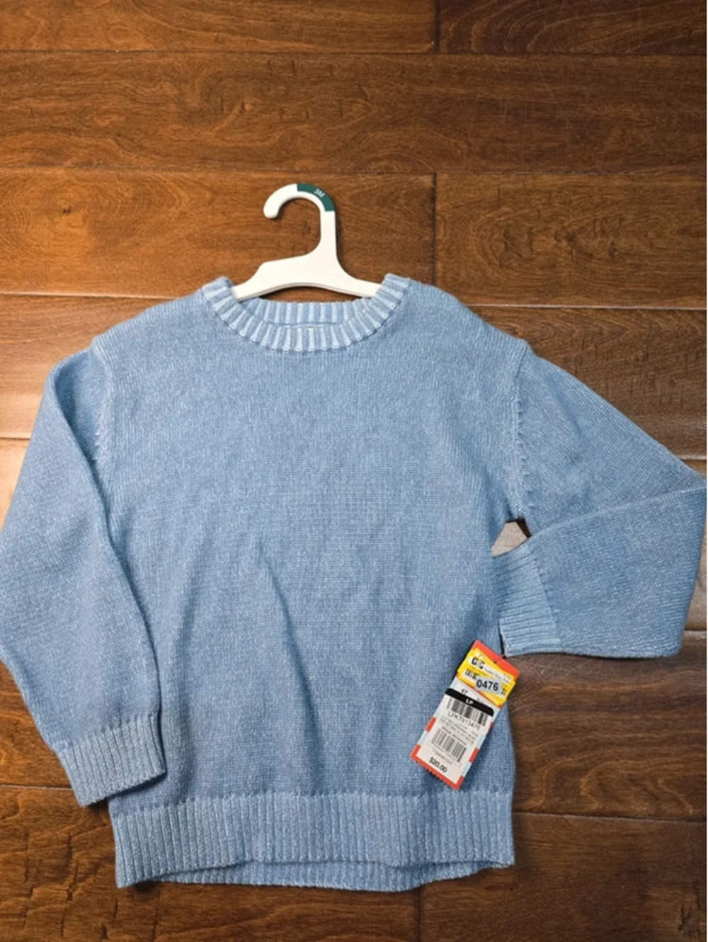 4t brand new sweater from target item 476G7